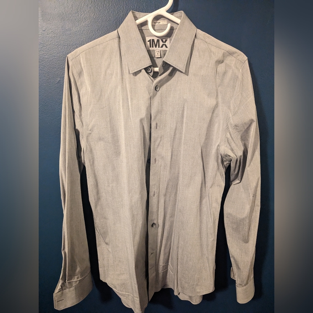 Express Fitted button up Medium